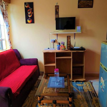 Mdawida Homestay Nairobi Esterno foto