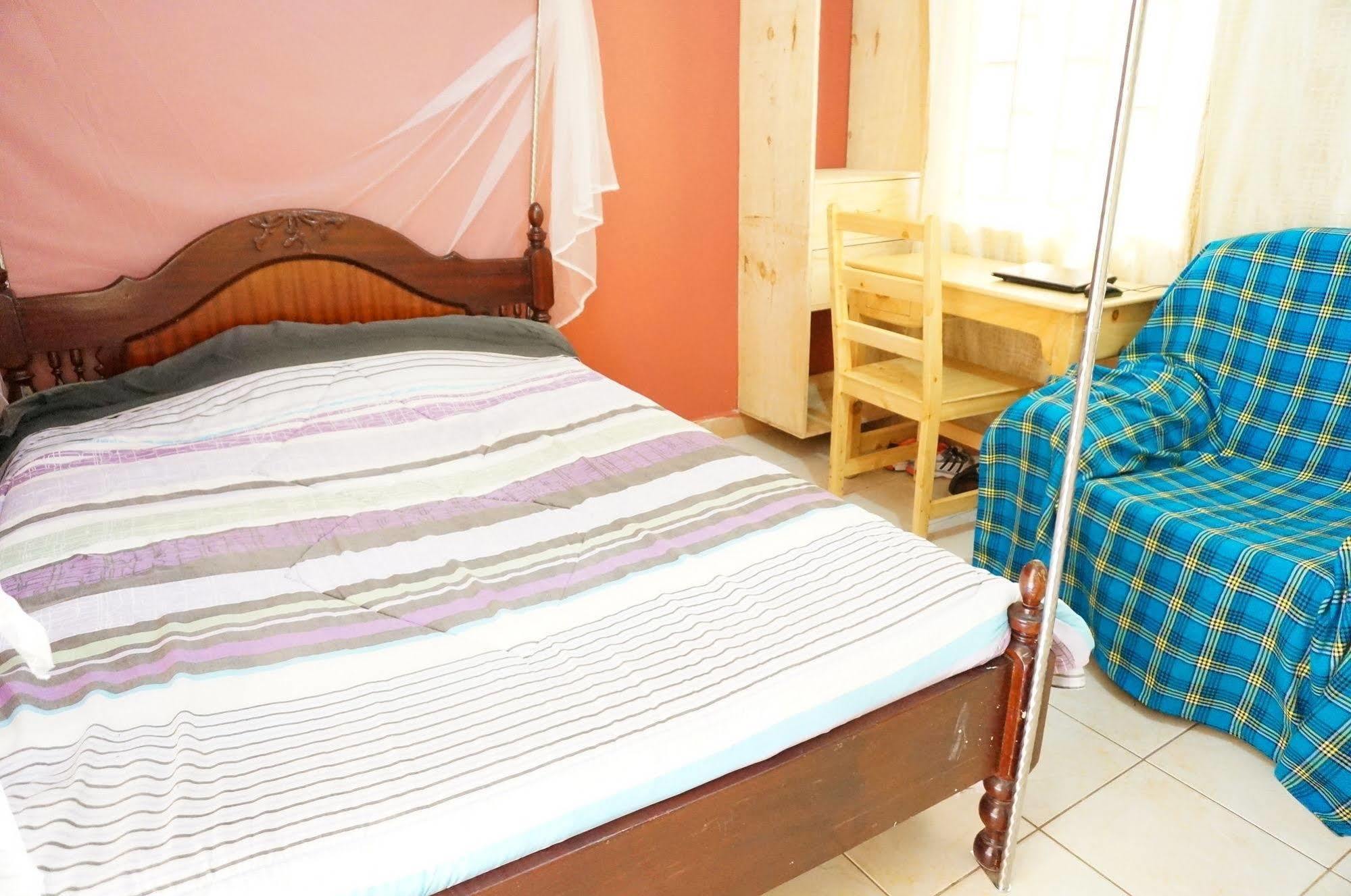 Mdawida Homestay Nairobi Esterno foto